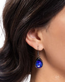 Show-Stopping Shimmer Blue ✧ Necklace