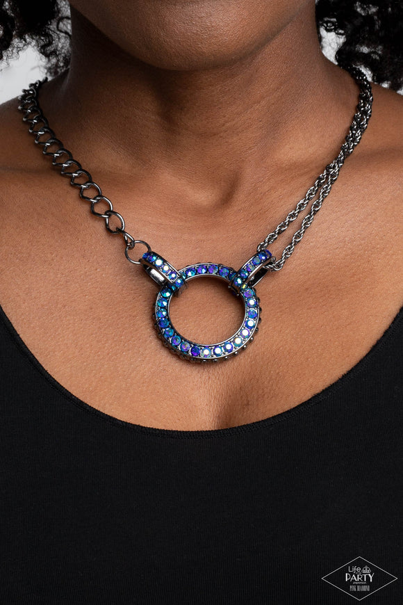 Razzle Dazzle Blue ✧ UV Necklace
