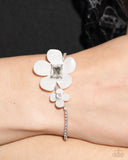 Dainty Devotee White ✧ Bracelet