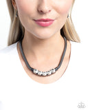 Musings Makeover Black ✧ Necklace