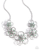 Wiry Wallflowers Green ✧ Necklace