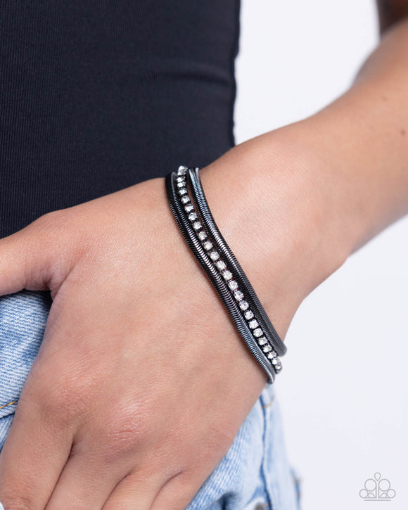 A SQUARE Treasure Black ✧ Bracelet