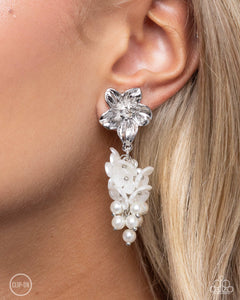 Earrings Clip-On,White,Bouquet Bling White ✧ Clip-On Earrings