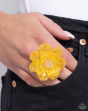 Petal Privilege Yellow ✧ Ring