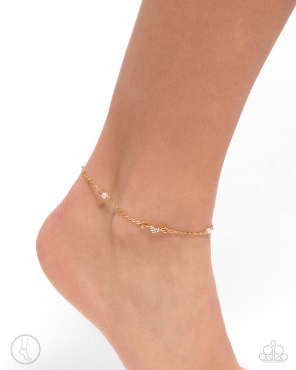 Ladylike Loop Gold ✧ Heart Anklet