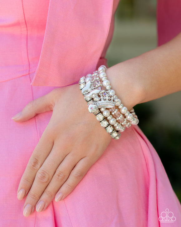 Feminine Charm Pink ✧ Butterfly UV Shimmer Stretch Bracelet