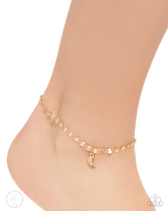 Crescent Chic Gold ✧ Moon Anklet