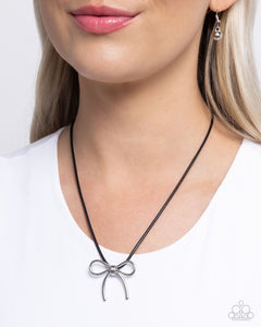 Black,Necklace Short,Silver,Leisurely Ladylike Black ✧ Bow Necklace