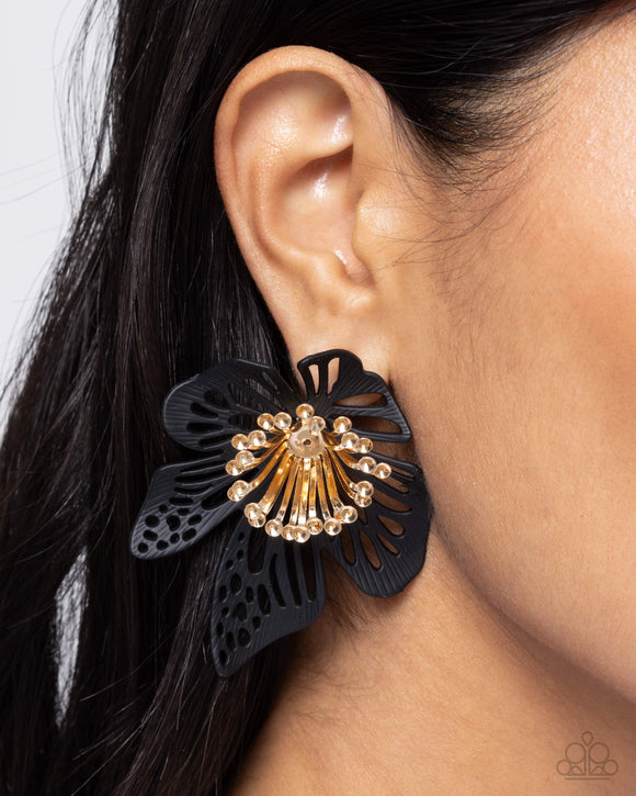 Wonderland Wallflower Black ✧ Post Earrings