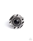 Glistening Grotto Black ✧ Ring