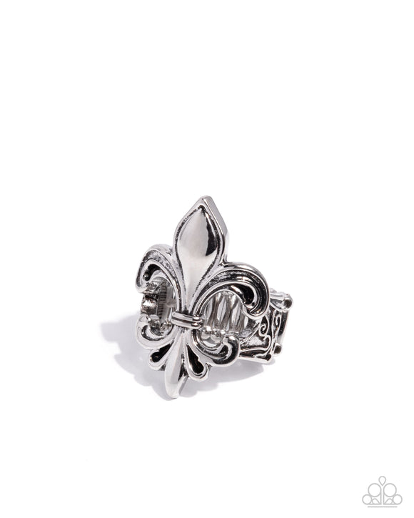 Fleur de Lis Silver ✧ Ring