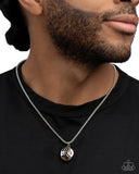 Bear Claw Bravery Brown ✧ Necklace