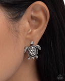Turtle Taste Silver ✧ Post Earrings