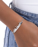 Belle Backdrop Silver ✧ Sliding Bead Bracelet