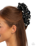 Pearl Page Black ✧ Hair Clip