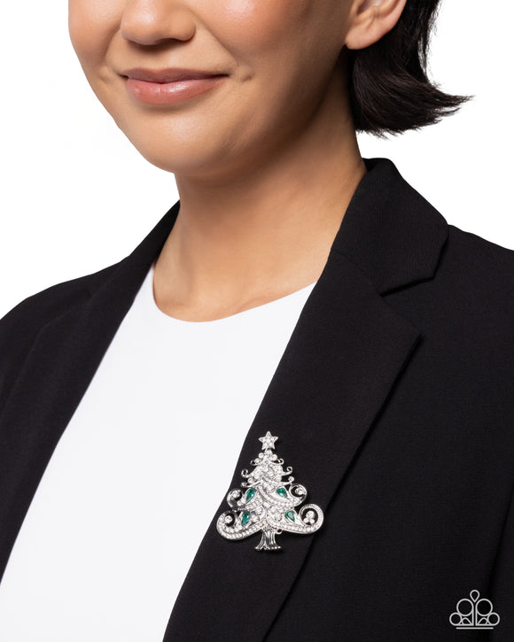 Twinkling Tannenbaum Green ✧ Brooch