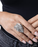 Lavish Leaf White ✧ Ring