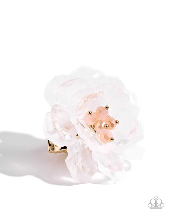 Petal Privilege White ✧ Ring