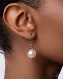 Sophisticated to the Max White ✧ Necklace