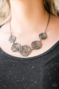 Black,Necklace Short,Rosy Rosette Black ✨ Necklace