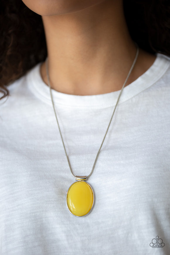 Paparazzi ♥ Bold Buds - Yellow ♥ Necklace – LisaAbercrombie