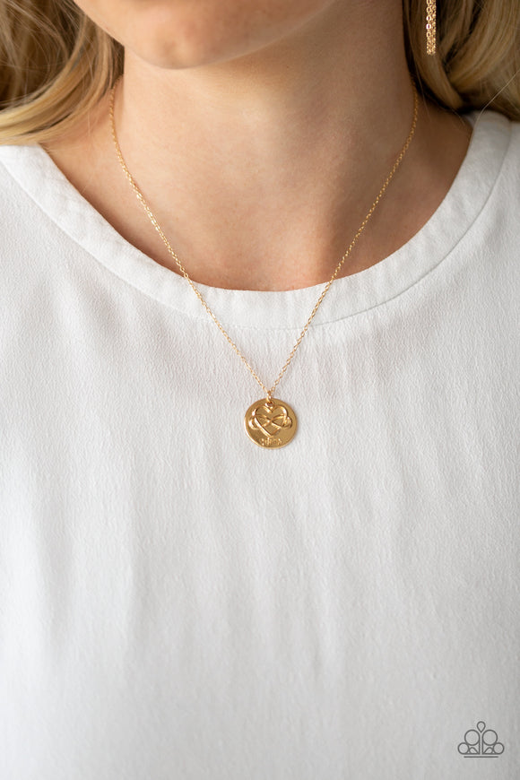 Home Is Where Mom Is Gold ✧ Necklace Short