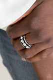 Backstage Sparkle Black ✧ Ring Ring