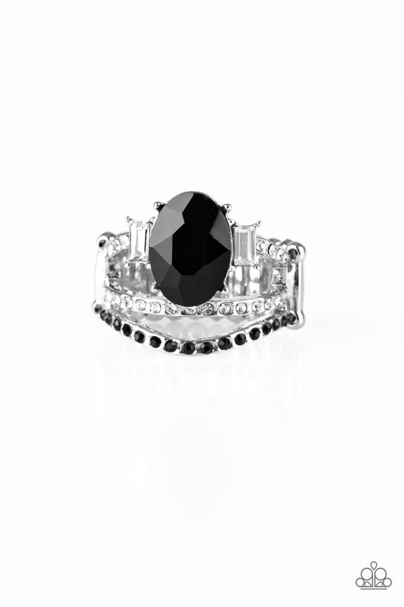Spectacular Sparkle Black ✧ Ring Ring