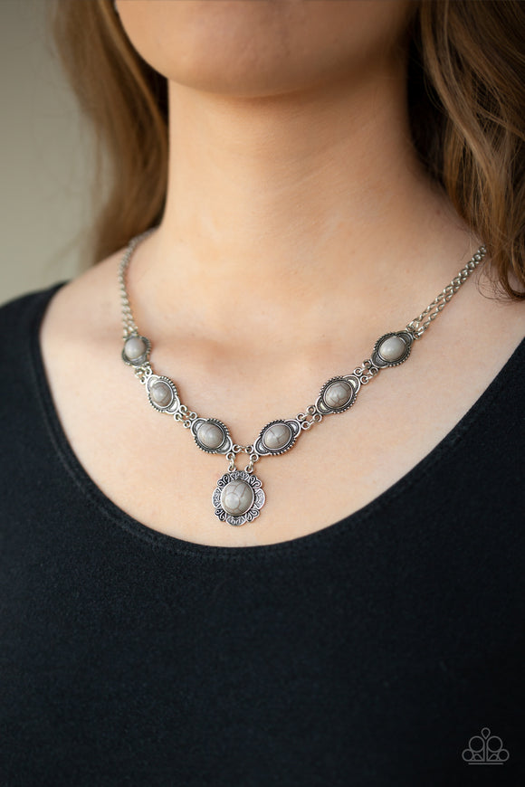 Desert Dreamin Silver ✨ Necklace Short