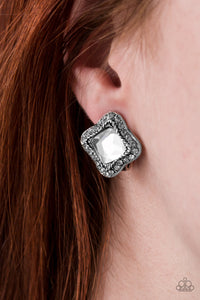 Earrings Clip-On,White,Royal Fandom White ✧ Clip-On Earrings