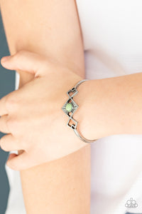 Bracelet Cuff,Green,Dainty Deco Green ✧ Bracelet