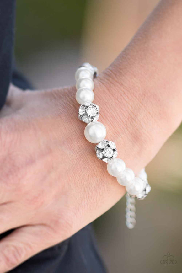Pearls and Parlors White ✧ Bracelet Bracelet