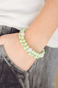 Bracelet Stretchy,Green,Teasingly Tinseltown Green ✧ Bracelet