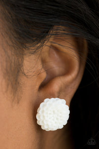 Earrings Post,White,Dandelion Demure White ✧ Post Earrings