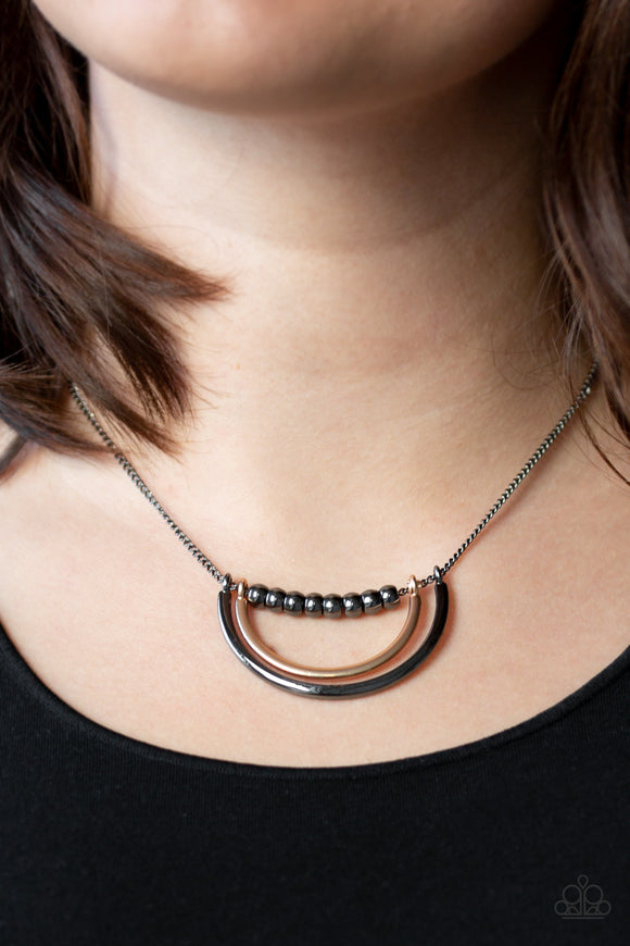 Artificial Arches Black ✧ Necklace Short