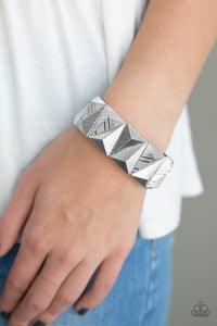 Bracelet Stretchy,Silver,Metallic Geode Silver ✧ Bracelet