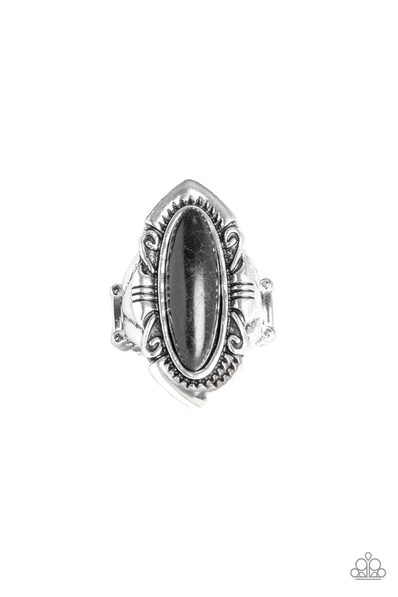 Santa Fe Serenity Black ✧ Ring Ring