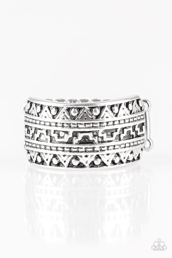 Textile Triumph Silver ✧ Ring Ring