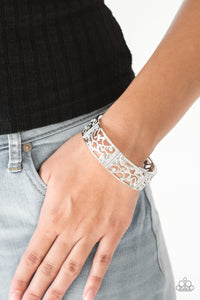 Bracelet Stretchy,White,Yours and VINE White ✧ Bracelet