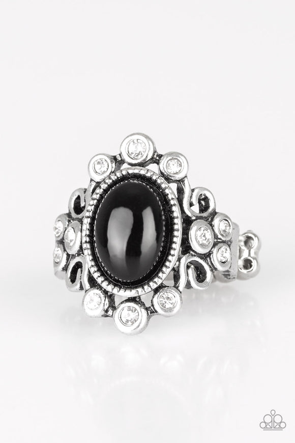 Noticeably Notable Black ✧ Ring Ring