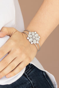 Bracelet Hinged,Cat's Eye,White,Garden Extravagance White  ✧ Bracelet