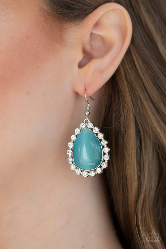 Teardrop Trendsetter Blue ✧ Earrings Earrings