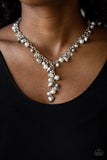 Vintage Heartthrob White ✨ Necklace Short