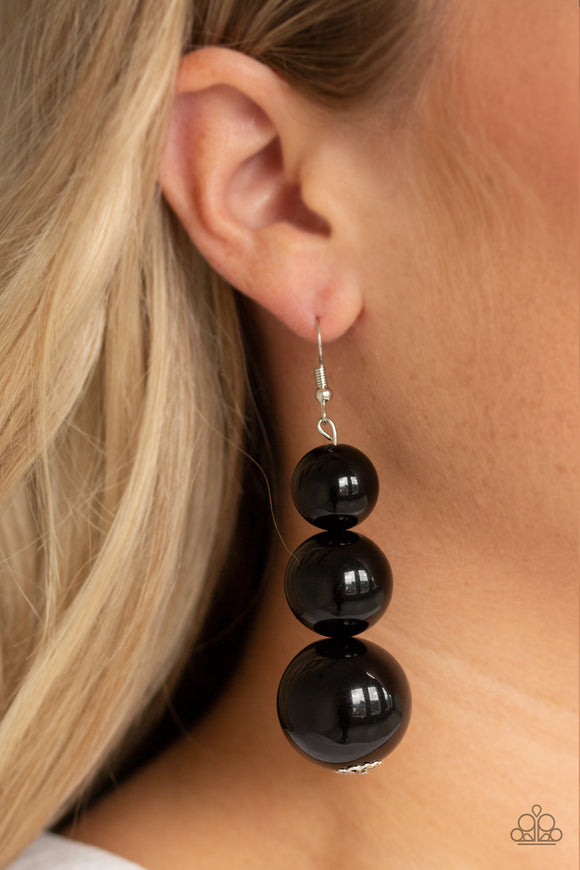 Material World Black ✧ Earrings Earrings