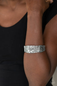 Bracelet Cuff,Silver,Daisy Paradise Silver ✧ Bracelet