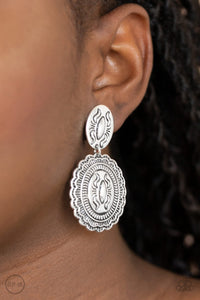 Earrings Clip-On,Silver,Ageless Artifact Silver ✧ Clip-On Earrings