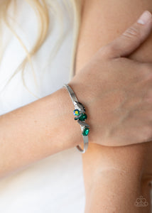 Bracelet Cuff,Green,Gemstone Grotto Green  ✧ Bracelet