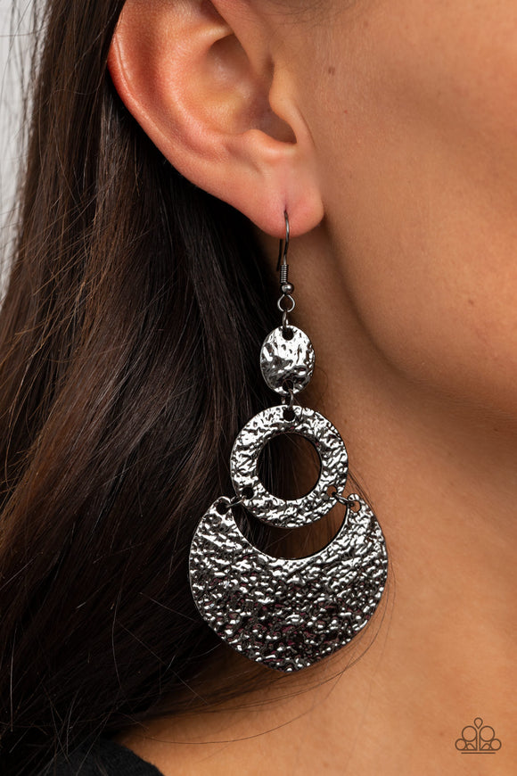 Shimmer Suite Black ✧ Earrings Earrings