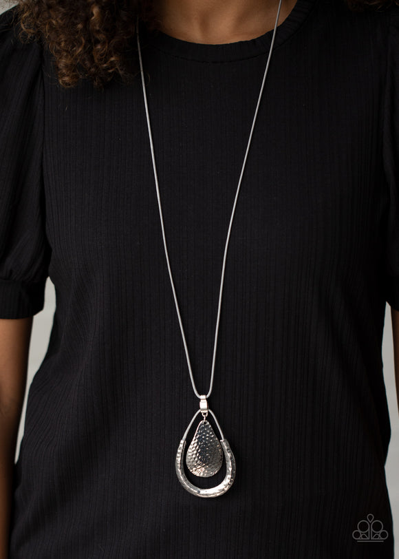 Texture Trekker Silver ✨ Necklace Long