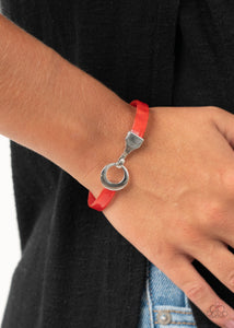 Bracelet Hinged,Red,HAUTE Button Topic Red  ✧ Bracelet